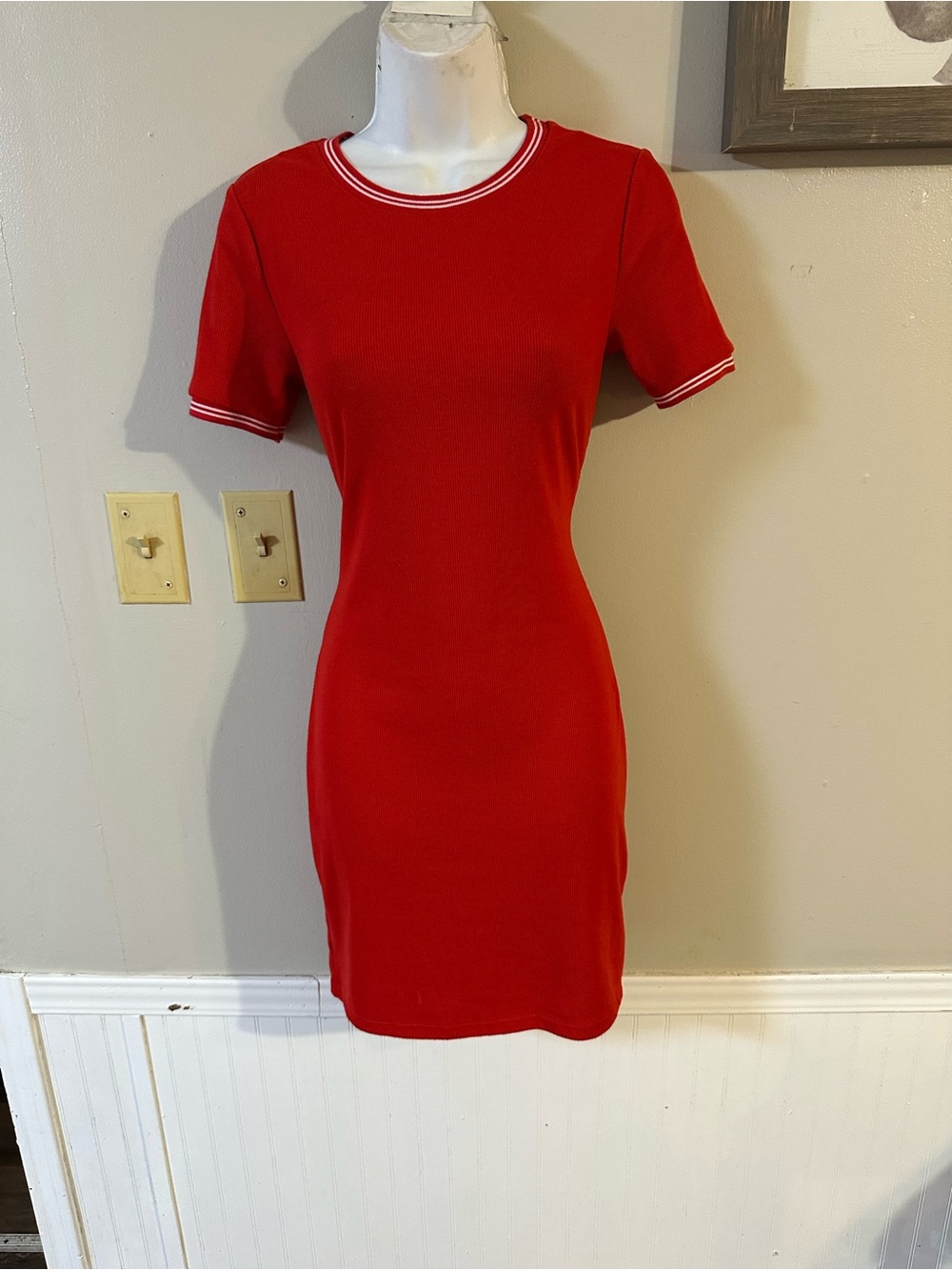Divided Red Short Sleeve Ribbed Bodycon Dress with White Trim